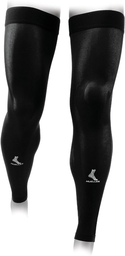 MUELLER® GRADUATED COMPRESSION LEG SLEEVE PREFORMANCE BLACK XL